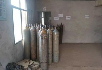 居民楼内惊现133个“气体炸弹”，氟制冷剂不当存放引爆安全警钟