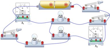 关于平底烧瓶打气实验的物理现象分析